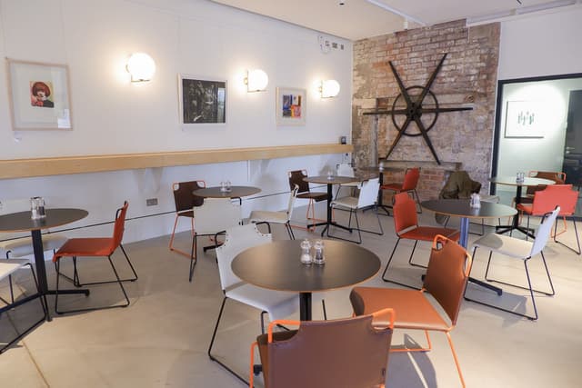 Café and Courtyard