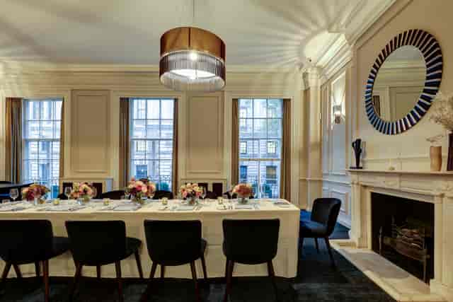 Private dining room, corporate event, bar, elegant decor