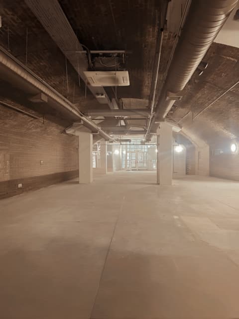 Tunnels @ One America Square