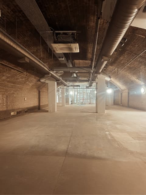 Tunnels @ One America Square