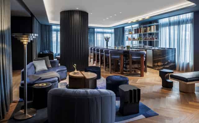 Private Level Lounge
