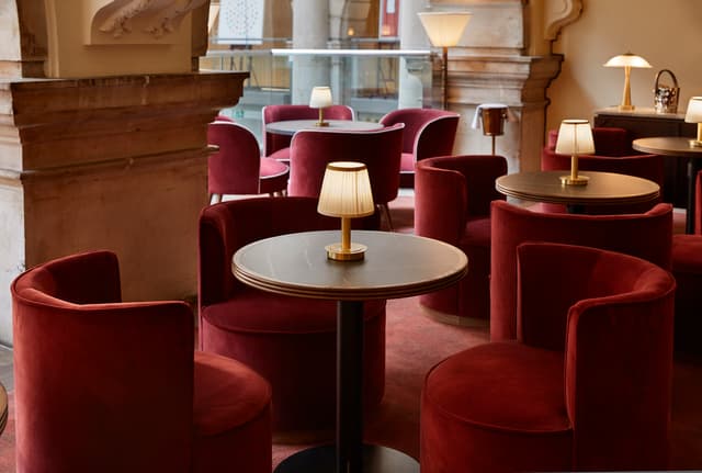 Engel Bar