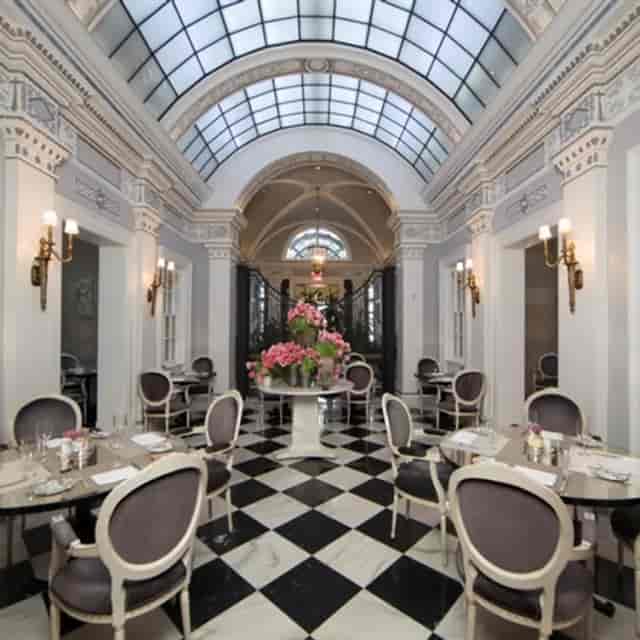 Elegant dining space at The Greenhouse Restaurant for upscale events in DC.