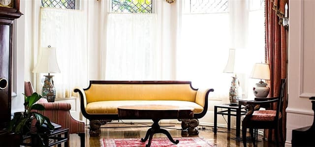 Post-Hamlin room