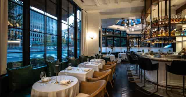 Elegant dining space at Ellington Park Bistro, ideal for upscale events and meetings.