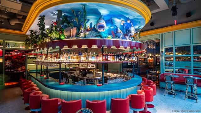 Cocktail bar