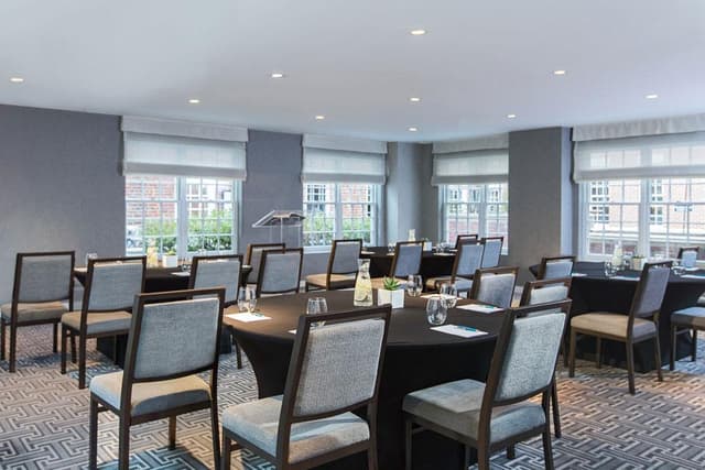 Archer Hotel Alexandria