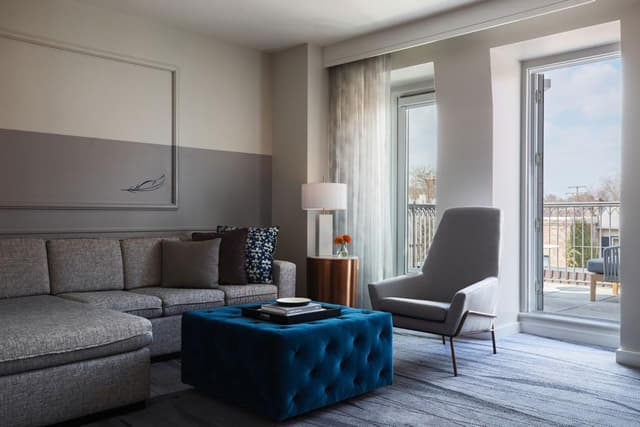 Lorien Suite