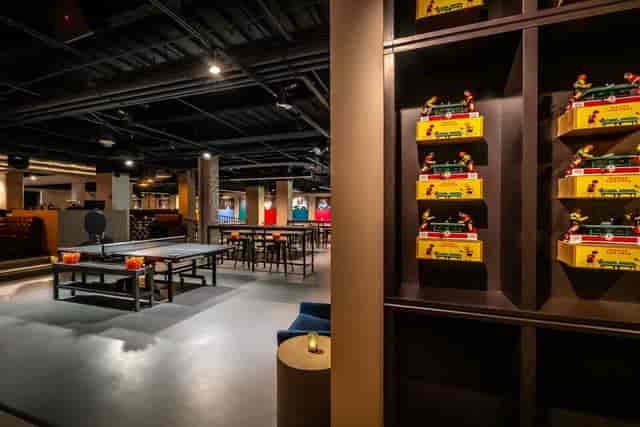 Lounge in SPIN with ping pong tables for networking and casual events.