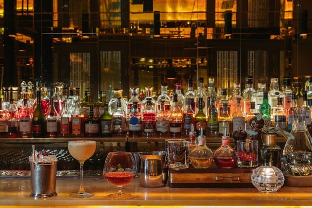 Lounge bar at Nobis Hotel, ideal for networking events and cocktail receptions.