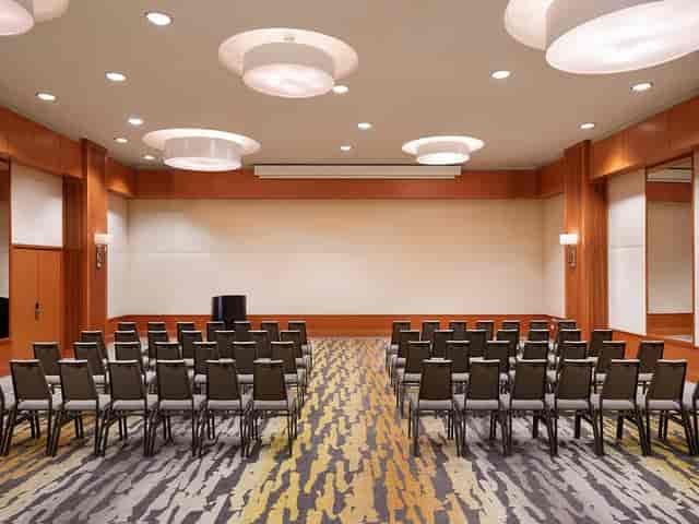 Modern meeting space at Sheraton Stockholm Hotel for conferences and workshops.