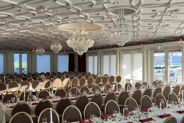 Elegant banquet hall at Hotel Skeppsholmen, ideal for weddings and corporate events.