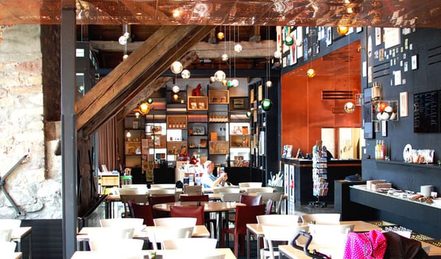 Modern restaurant venue in Spritmuseum, ideal for meetings and events with stylish decor.