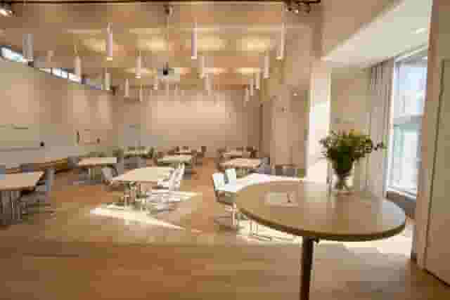 Banquet hall