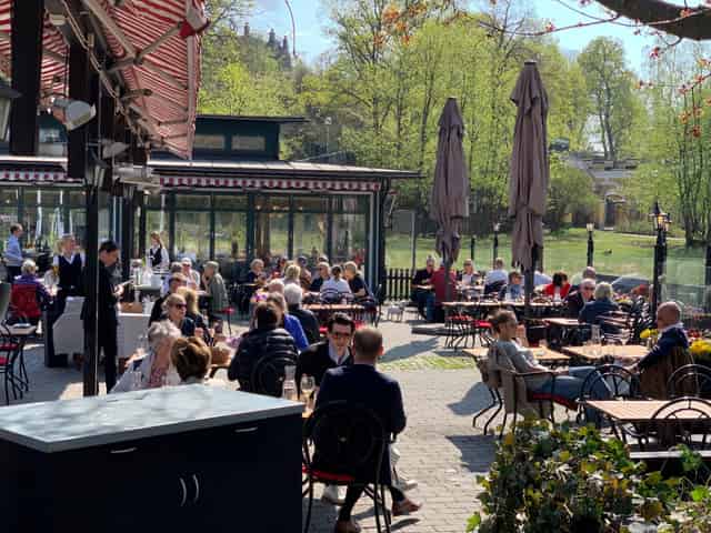 Beer garden