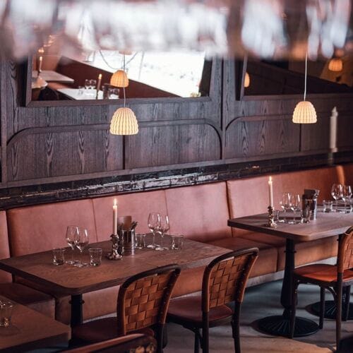 Stylish dining space at Lux Dag för Dag, perfect for intimate meetings and small events.