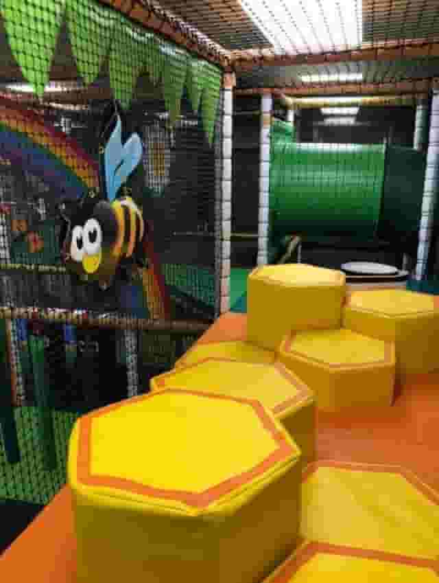 Party 'N' Play