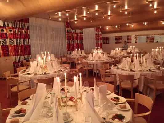 Banquet hall
