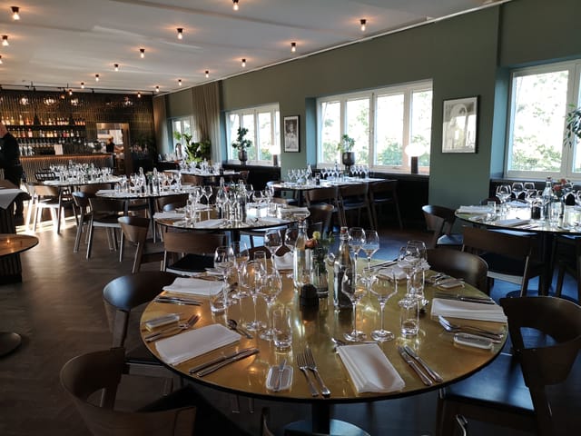 Elegant dining room at Kvarnbacken, ideal for upscale events and corporate dinners.