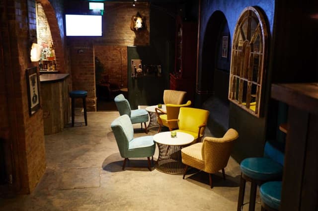 Three Guineas