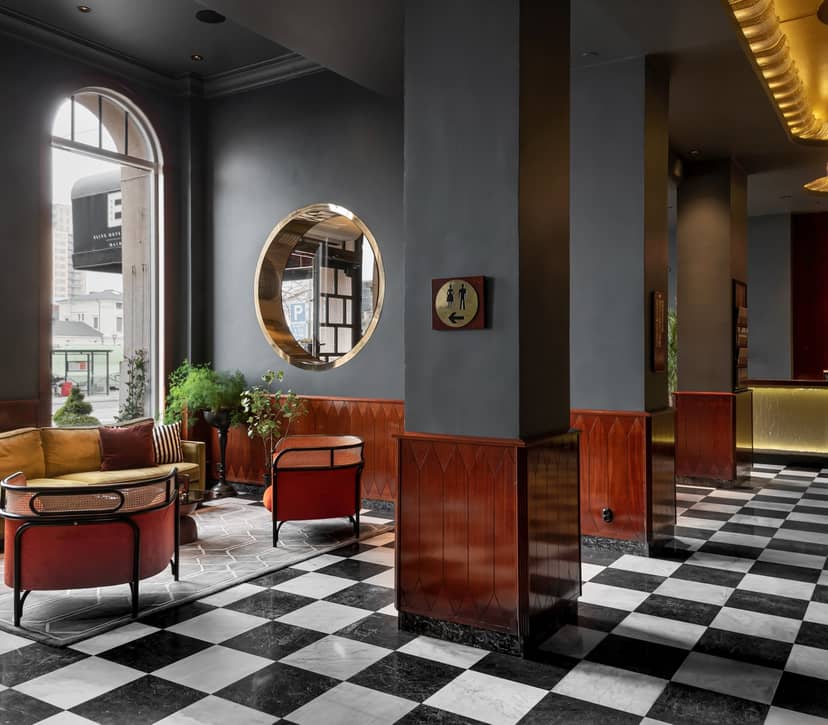 Stylish lobby at Köksbordet, Elite Hotels, perfect for networking events and meetings.