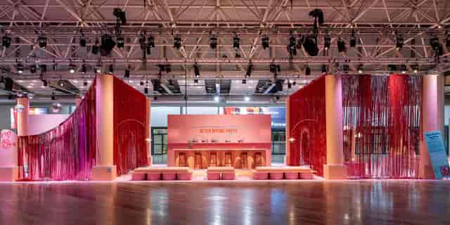 Stockholmsmässan convention center with vibrant pink decor for engaging events.