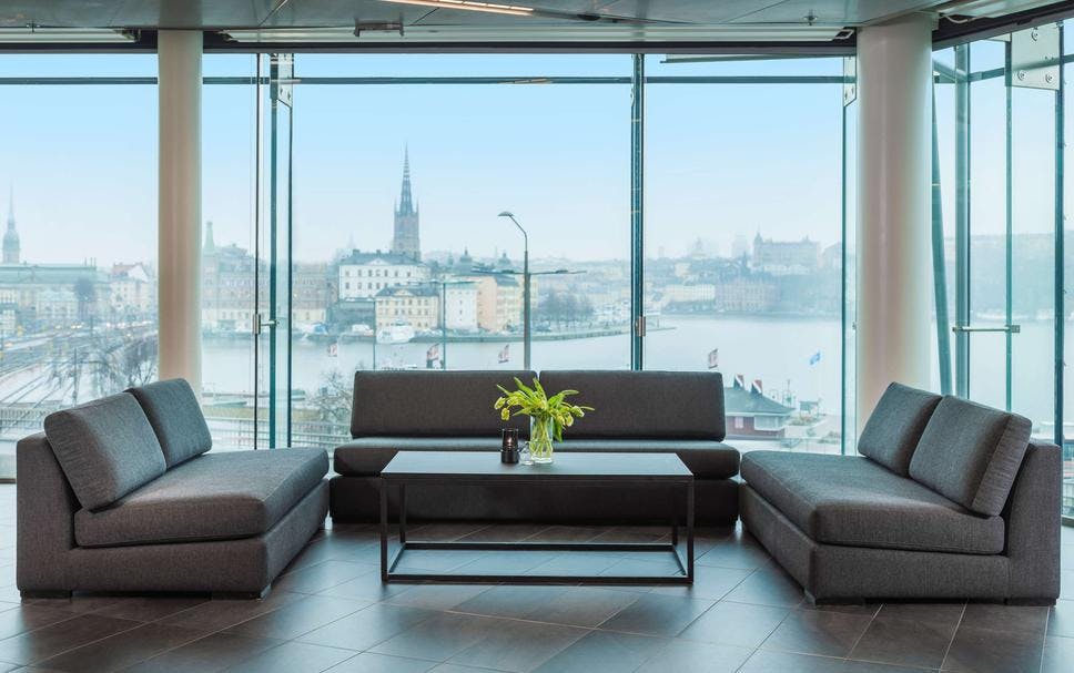 Modern lounge at Radisson Blu Waterfront Hotel, Stockholm for networking events.