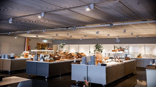 Arena Restaurant