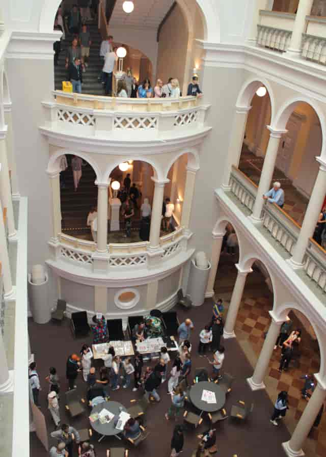Elegant Norra Latin venue in Stockholm, ideal for events with natural light and networking.