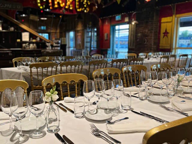 Elegant dining space at Circus restaurant, ideal for corporate events and gatherings.