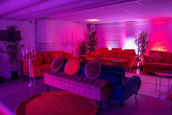 Loungen