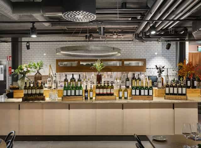 Wine bar