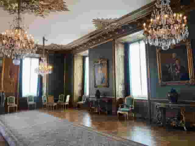 Royal Apartments