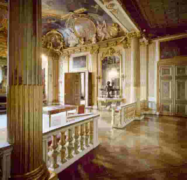 Royal Apartments