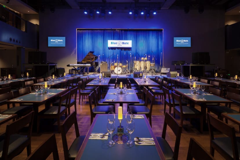 VIP Box at Blue Note China with stage, ideal for corporate events and live performances.