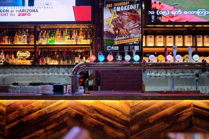 Vibrant bar setup at Jing'an Event Space, ideal for networking and social gatherings.