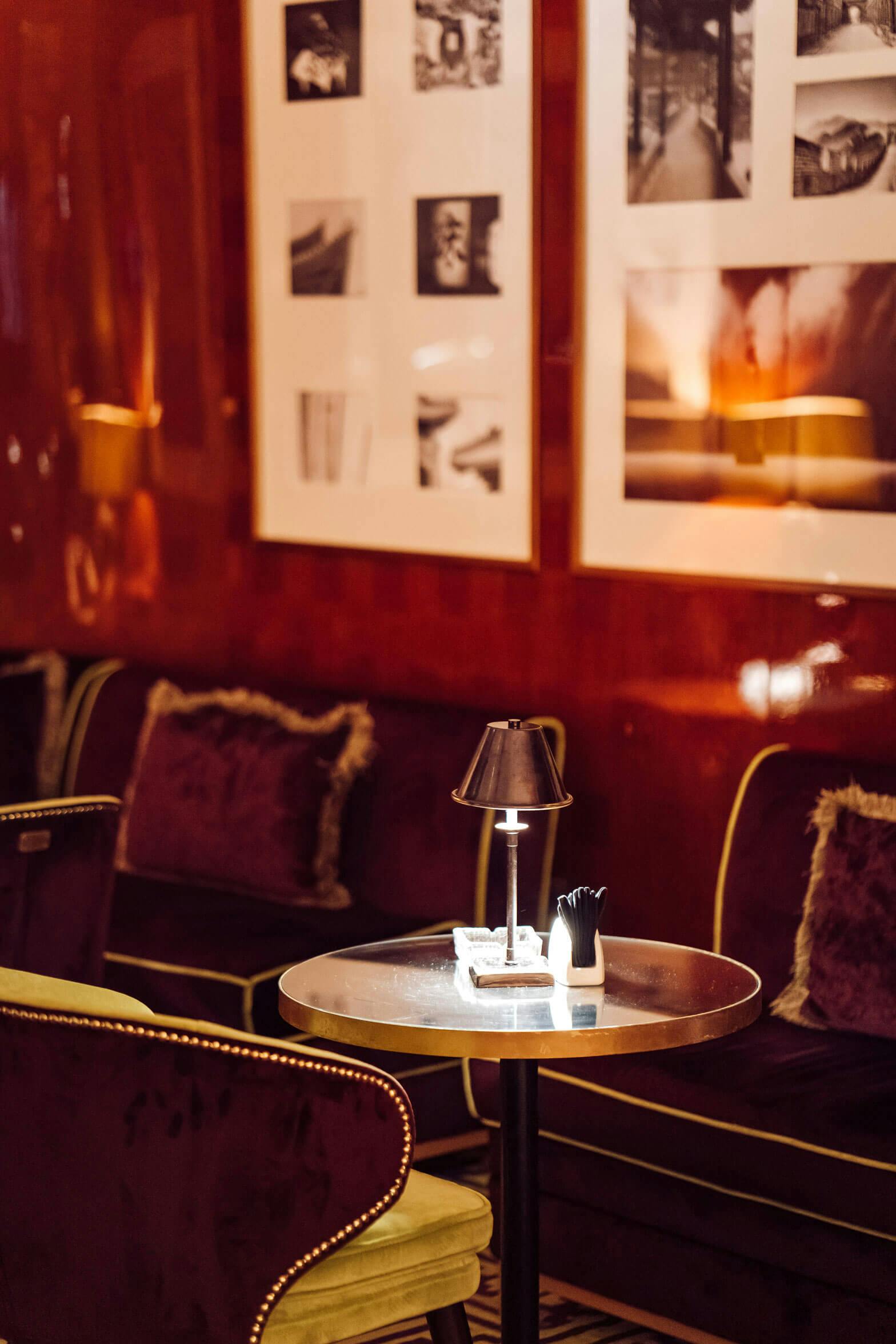 Bund Lounge in Shanghai Me: elegant meeting space with plush seating for networking events.