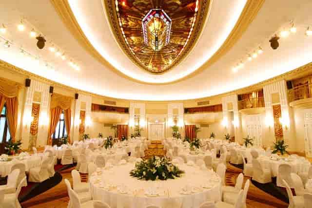 Elegant Grand Ballroom at Okura Garden Hotel Shanghai, perfect for weddings and galas.