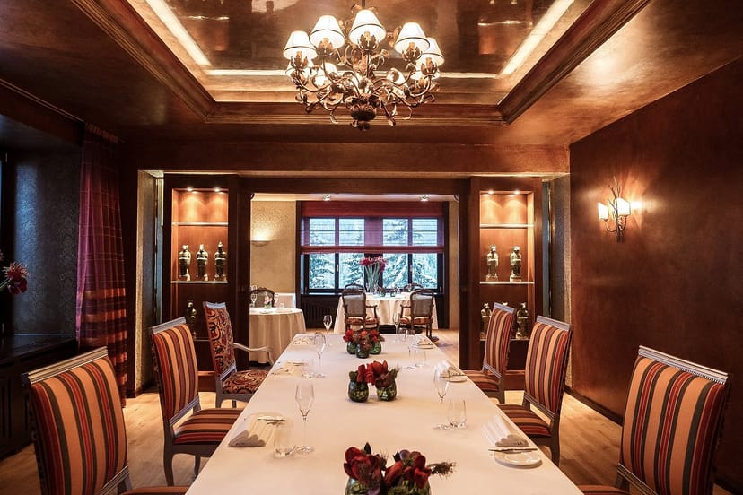 Elegant meeting space at Da Vittorio, perfect for corporate events and intimate gatherings.