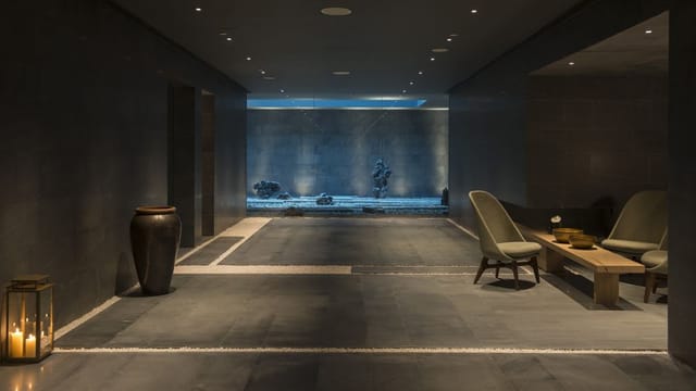 Sleek modern lobby at The Sukhothai Shanghai, ideal for corporate retreats and upscale events.