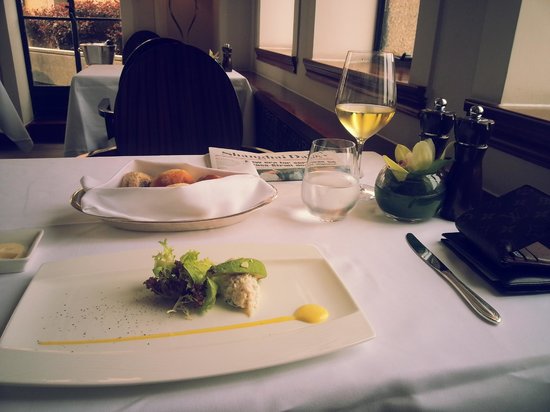 Elegant dining table at The Cathay Room, perfect for corporate events and networking.
