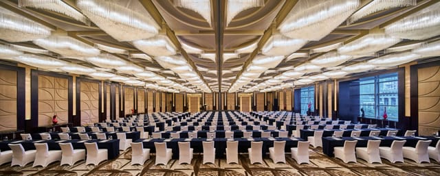 Grand Banquet Hall in Shanghai, elegantly designed for conferences and corporate events.
