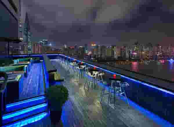 Rooftop lounge