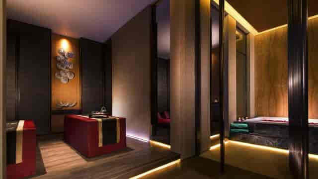 Banyan Tree Shanghai on the Bund ...