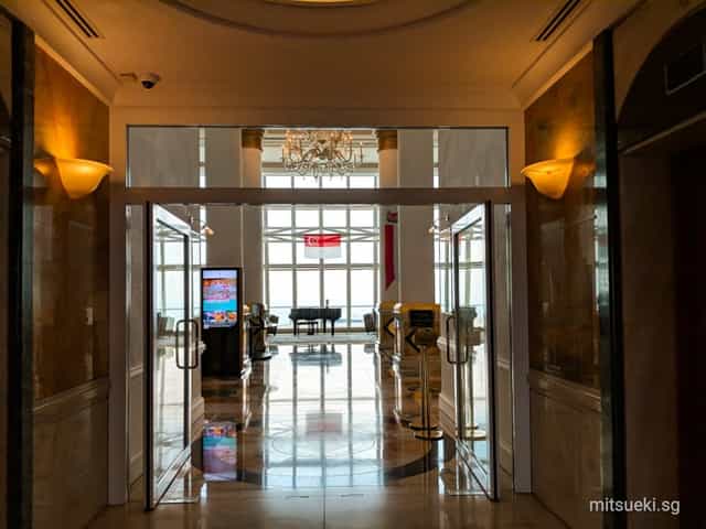 Straits Bar Tower Club Review x ...
