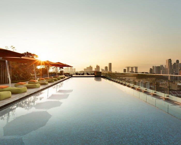 Rooftop pool at Hotel Jen Orchardgateway, perfect for upscale events and cocktail parties.