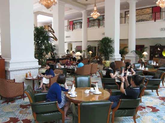 Spacious InterContinental Singapore lounge with comfortable seating for networking events.