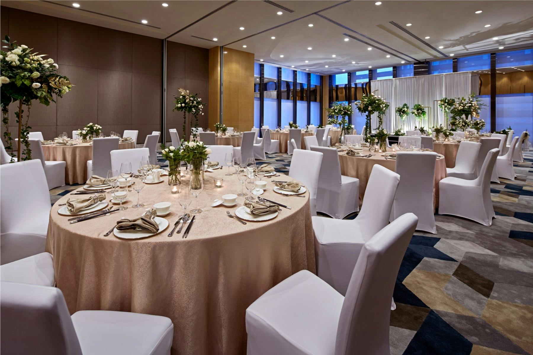 Wallich Ballroom at Sofitel Singapore, elegant event space for weddings and corporate gatherings.