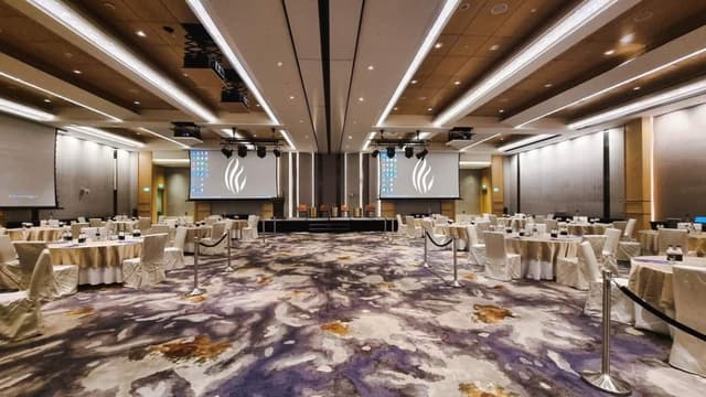 Wallich Ballroom