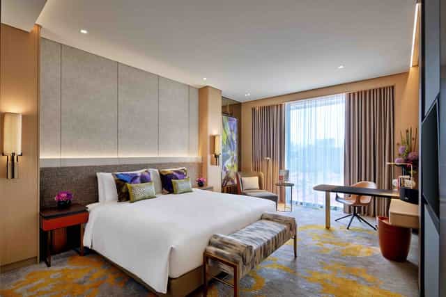 Wallich Ballroom at Sofitel Singapore: modern hotel room for business events and meetings.
